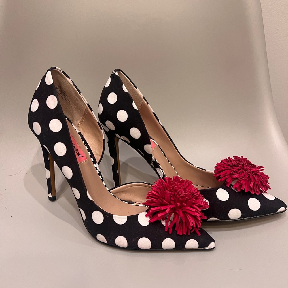 Betsy Johnson polka dot d’orsay pump with pink suede pompon detail 8.5